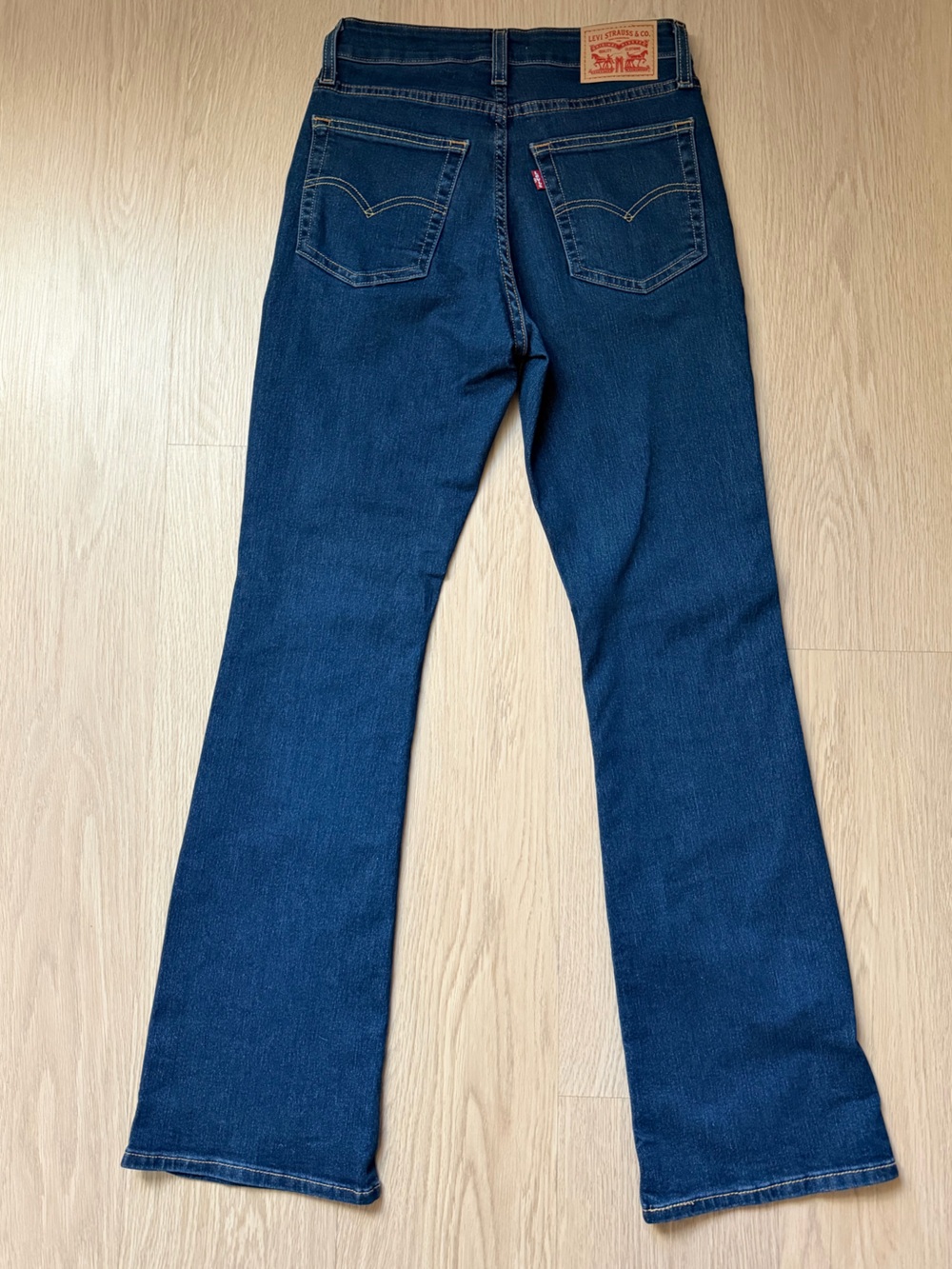 725 High Rise Bootcut - Picture 2 of 3